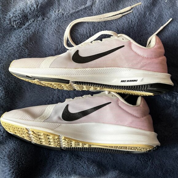 Nike Womens Downshifter 8/Vast Grey/Black/Pink Foam/ Size 8- Womens Running Shoe - Picture 3 of 14